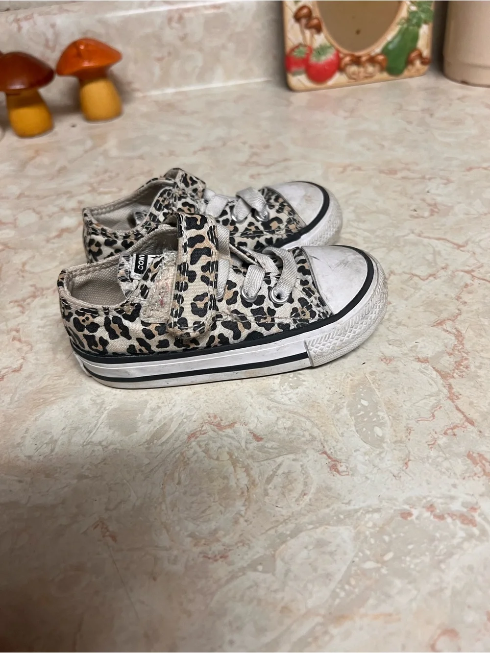 Converse Kids Leopard-Print Low-Top Sneakers - White/Black/Tan